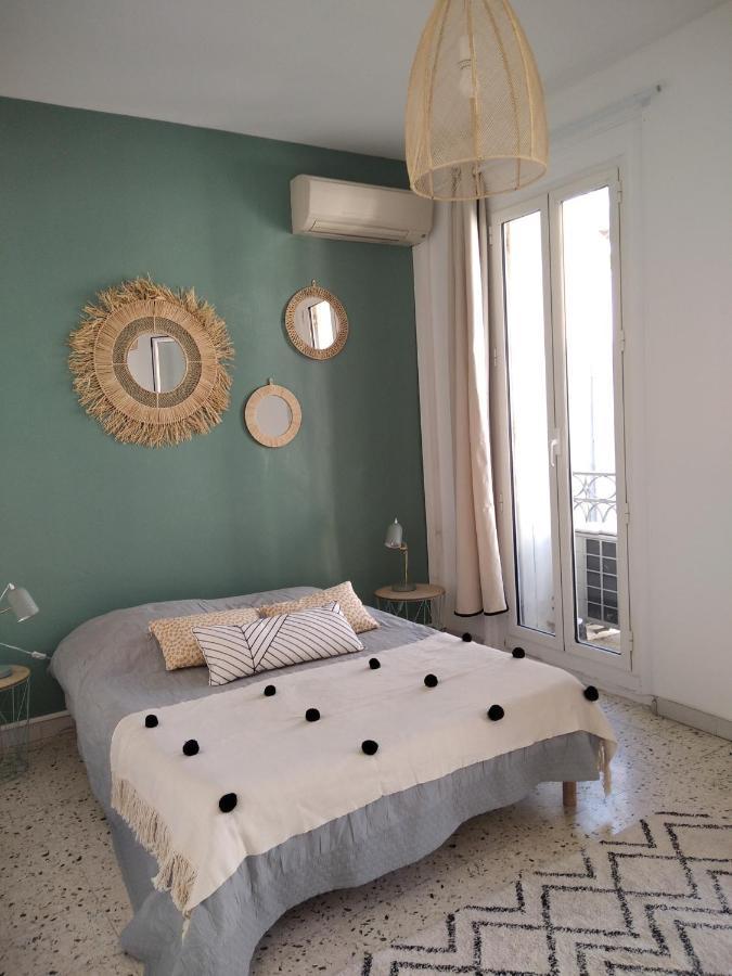 T3 au COEUR DE VILLE avec VUE SUR QUAIS ET MER Sète Exterior foto